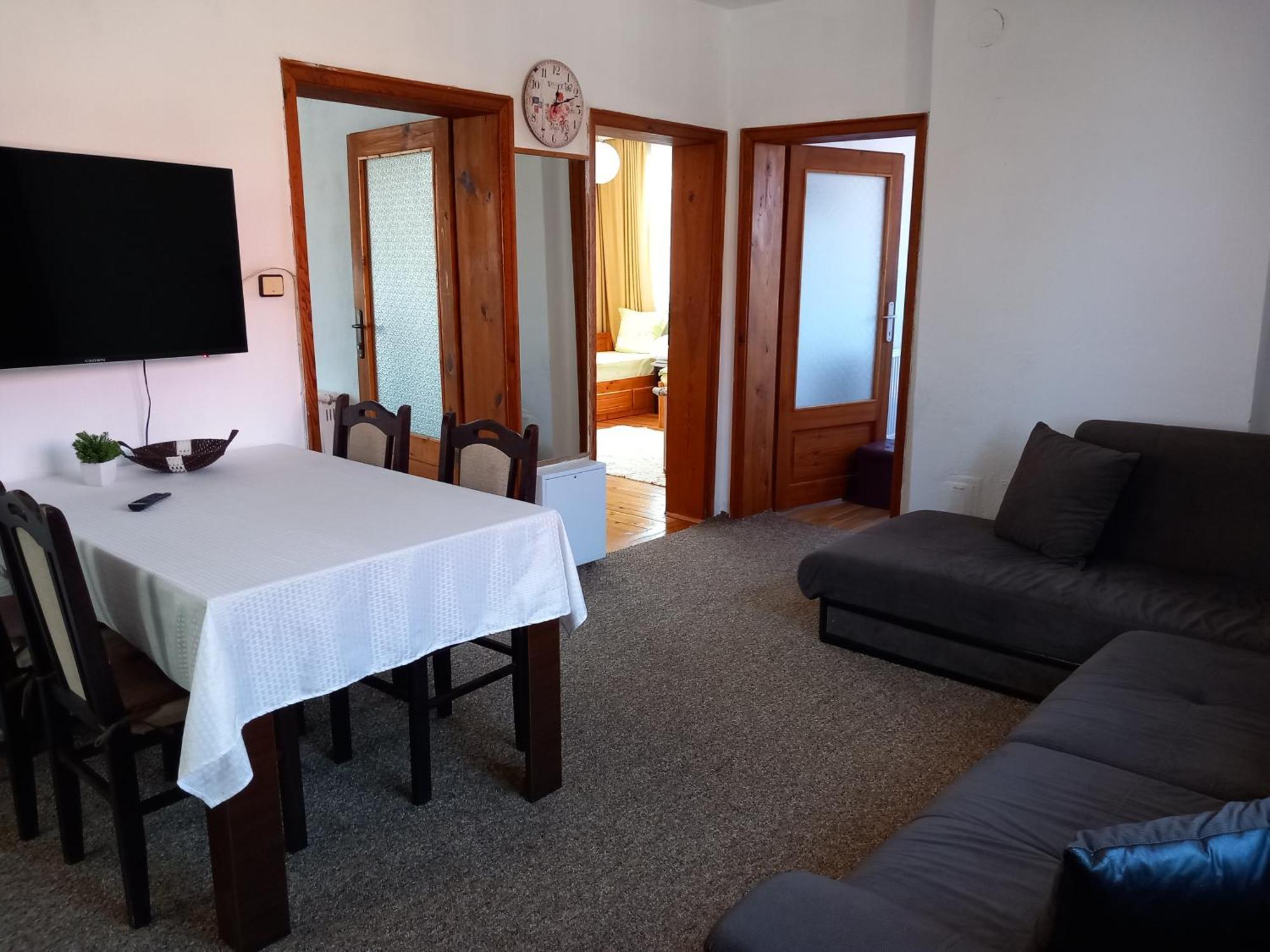 Vibo Guesthouse Sapareva Banya Quarto foto