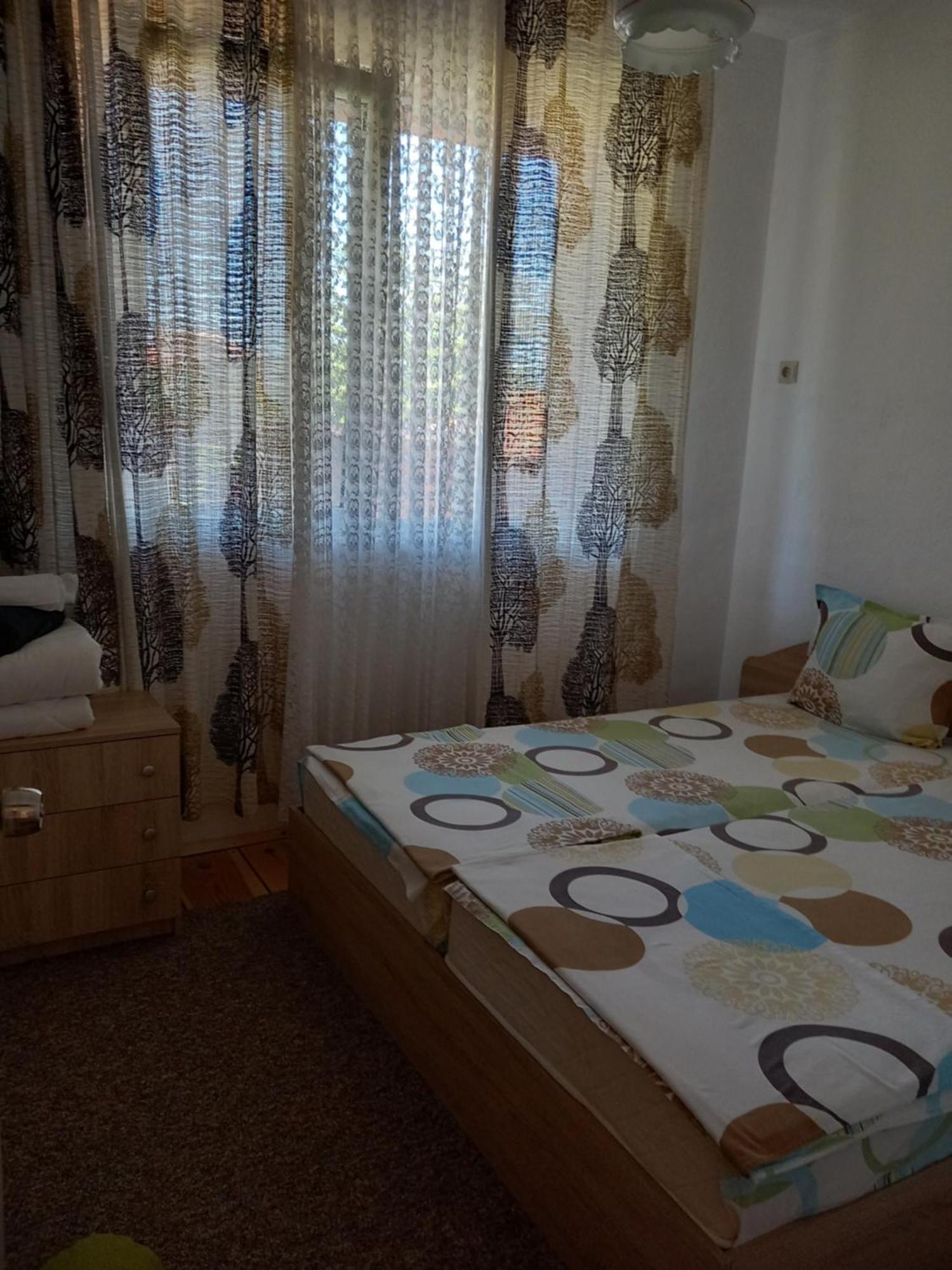 Vibo Guesthouse Sapareva Banya Quarto foto